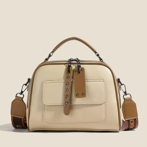 “High End Ladies' Handbag Multi-Layer Large Capacity Commuting Bag” “Elegant Large Capacity Handbag for Women” “Stylish Multi-Layer Handbag for Daily Commute”