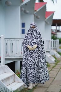Cherry Jilbab Khimar – Elegant Modest Wear